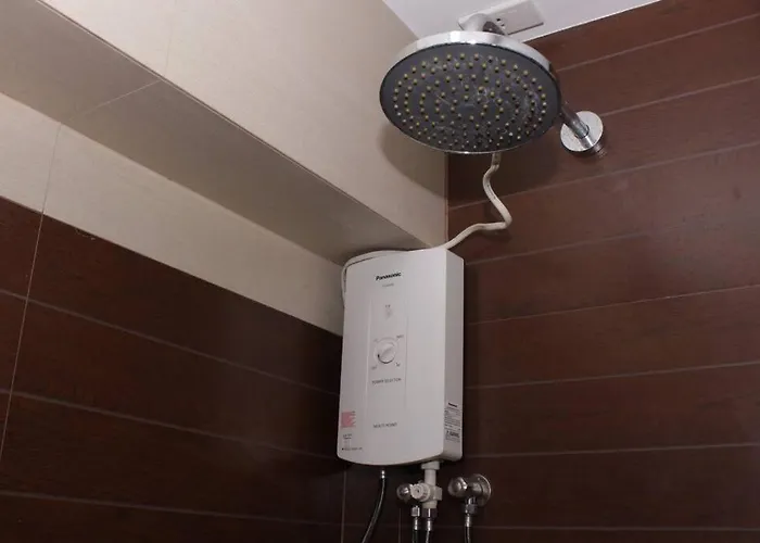 A2j Bgc Luxury 2br Loft Near Burgos Circle & Malls Apartment