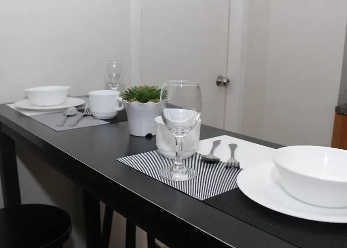 Apartment A2j Bgc Luxury 2br Loft Near Burgos Circle & Malls *