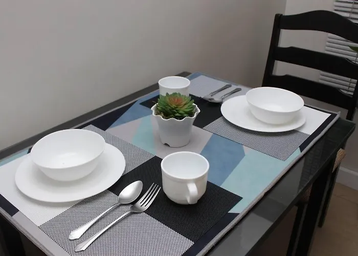 A2j Bgc Luxury 2br Loft Near Burgos Circle & Malls Manila